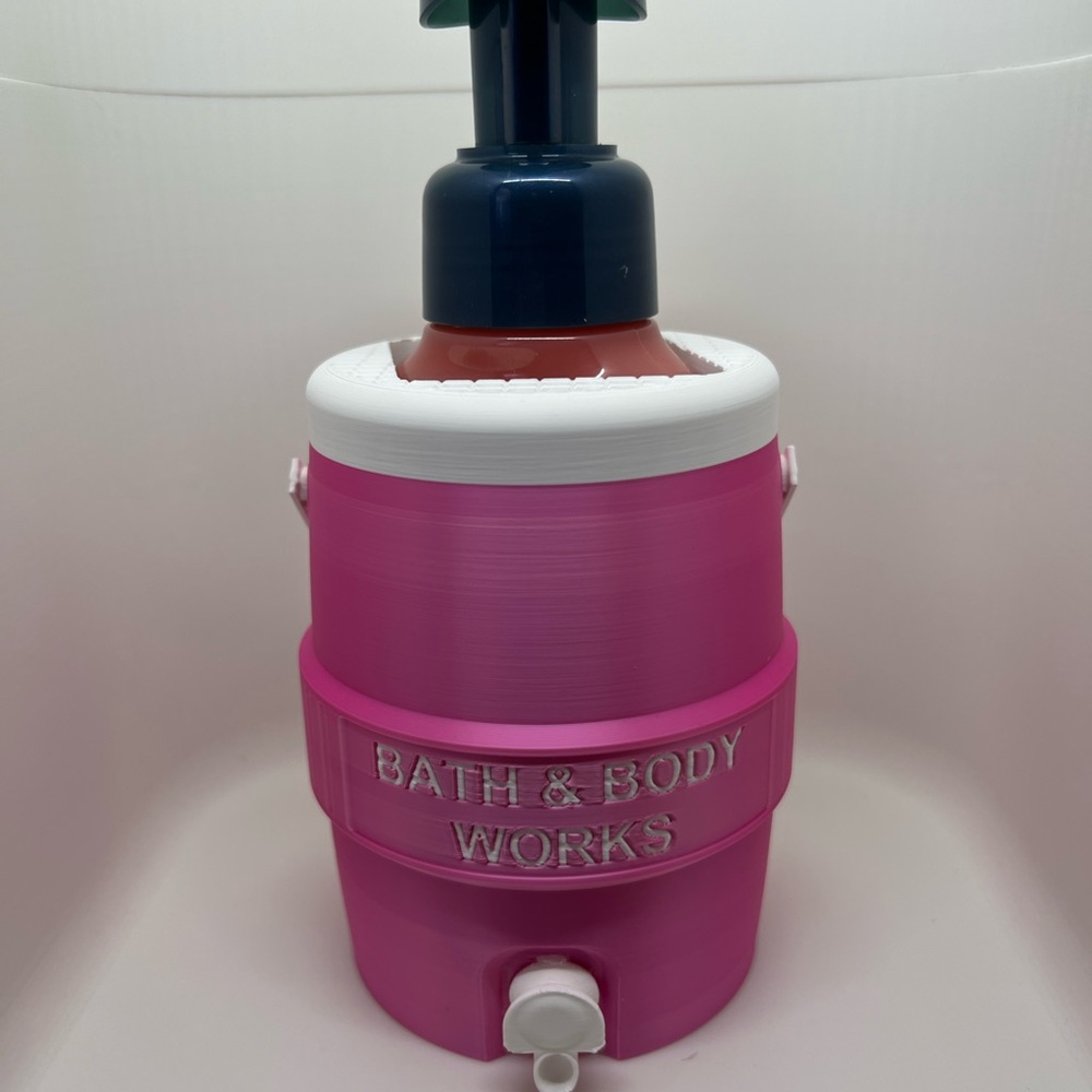 Can cooler bath and body works soap holder by 3d print